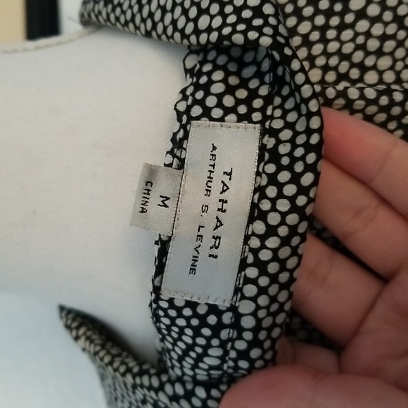 Tahari Ruffled Blouse - Picture 4 of 4